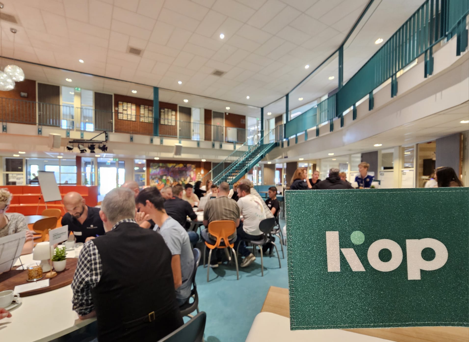 Meet & Greet, om leerlingen al op de middelbare kennis te laten maken met het Kempische bedrijfsleven.
